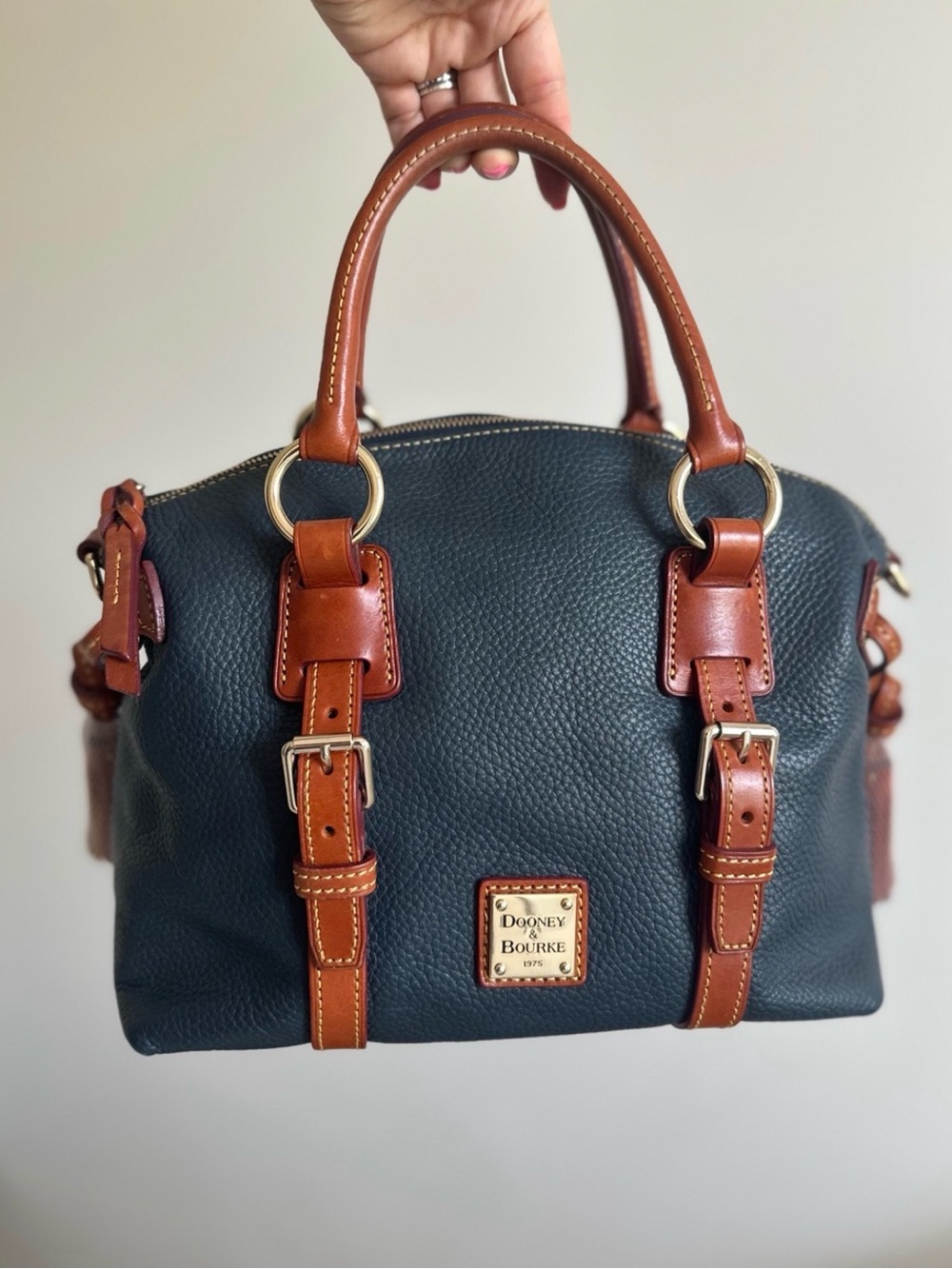 Dooney & Bourke Pebble Leather Bristol Satchel in Navy Blue EUC - Picture 6 of 15